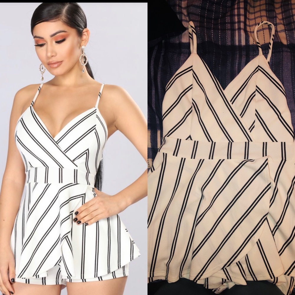 LooseMy Lines Romper- IVORY